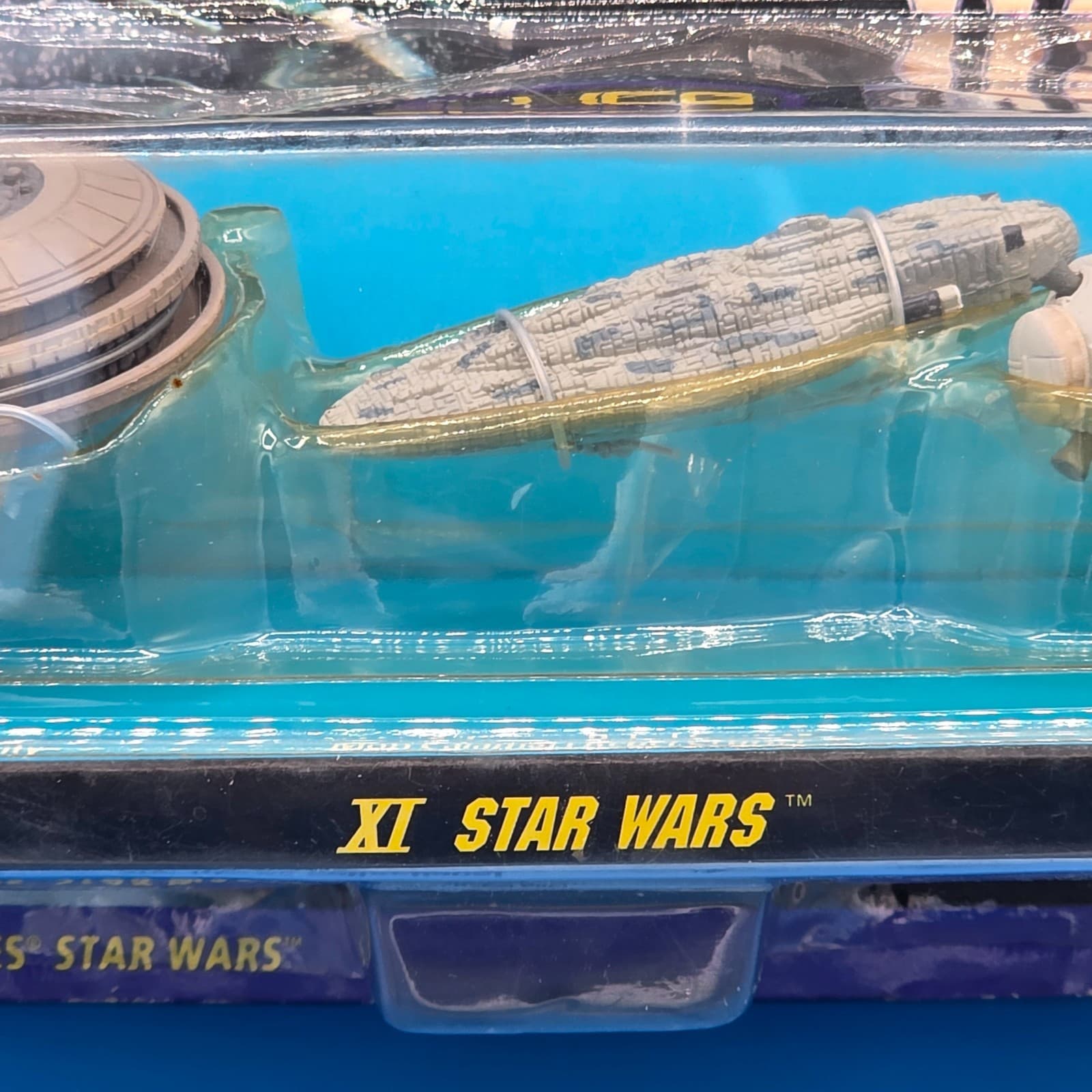 Star Wars Micro Machines XI Toy Set - (Bespin Cloud City / Escape Pod / Mon Cala - Thumbnail 2