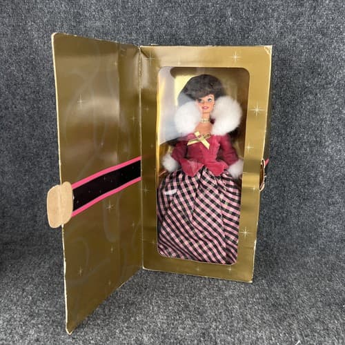 Vintage 1996 Mattel Winter Rhapsody Barbie Doll AVON Exclusive 16873 - Thumbnail 2