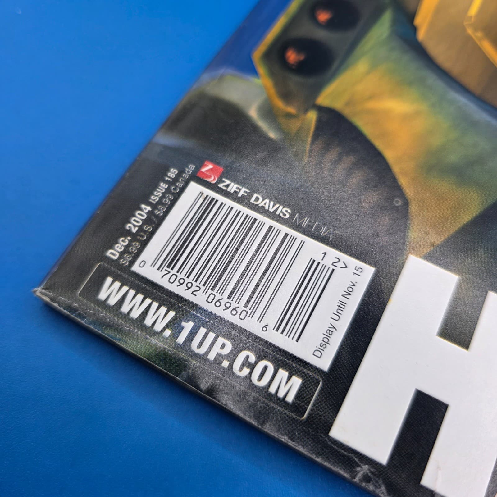 Electronic Gaming Monthly, Issue 185 (December 2004) master chief cover! - Thumbnail 3