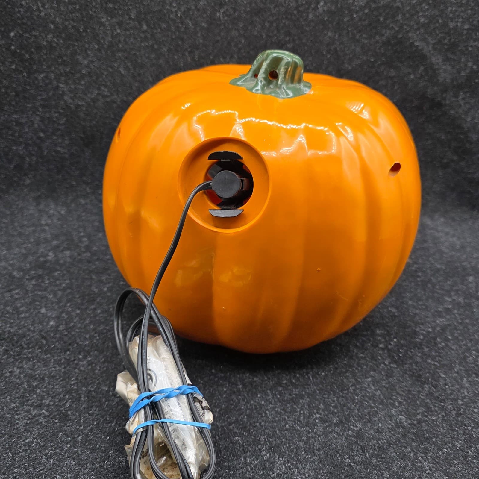 Peanuts Charlie Brown SNOOPY Halloween Jack-O-Lantern Pumpkin Lights ` - Thumbnail 4
