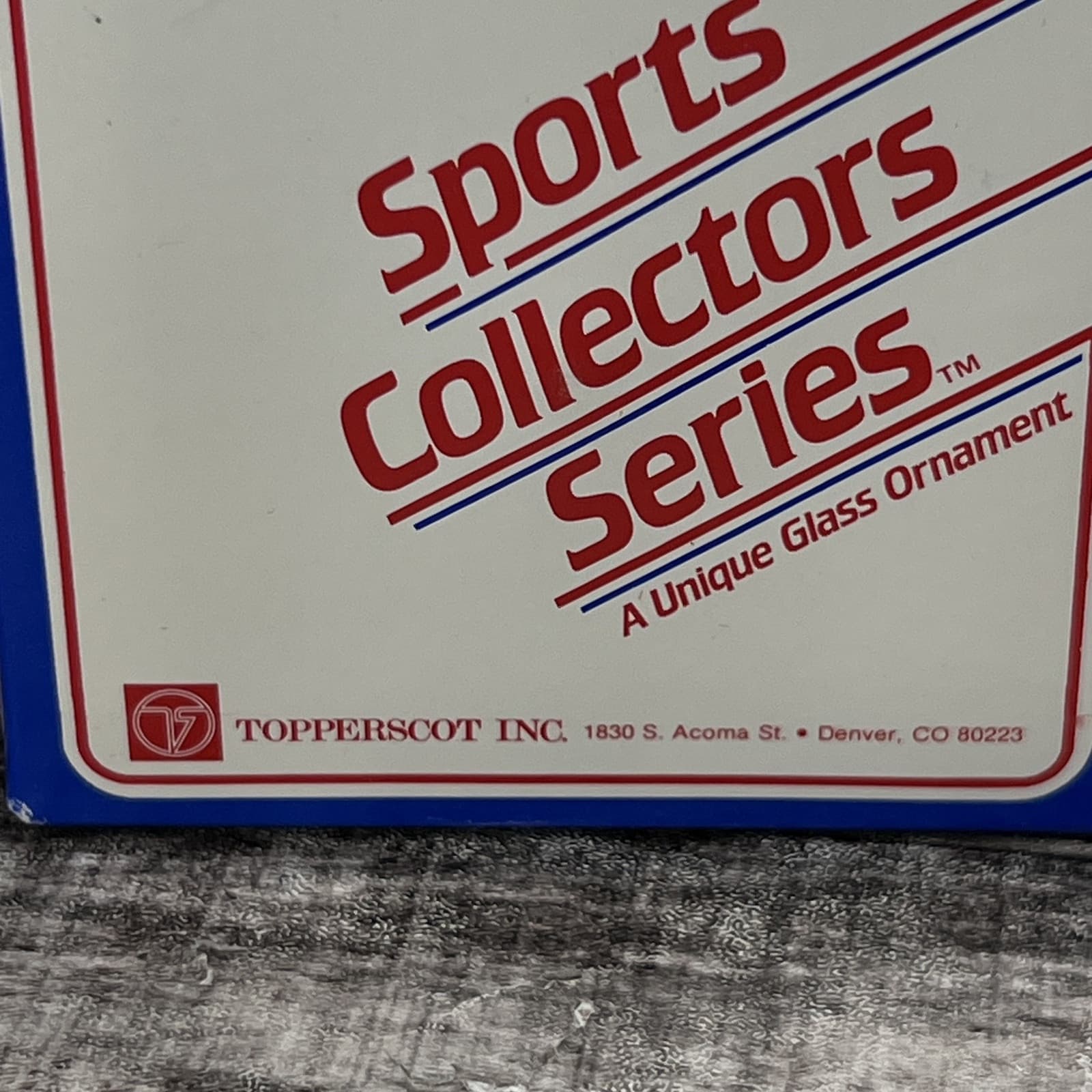 NFL Oakland Raiders Sports Collectors Glass Christmas Ornament in Original Box - Thumbnail 5