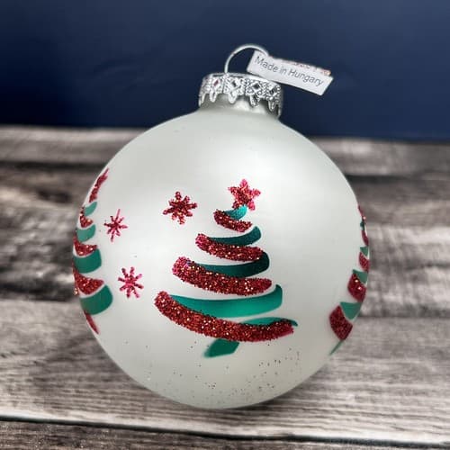 Vintage Bronner's Christmas NIB Satin White Glass Ornament Green & Red Trees - Thumbnail 4