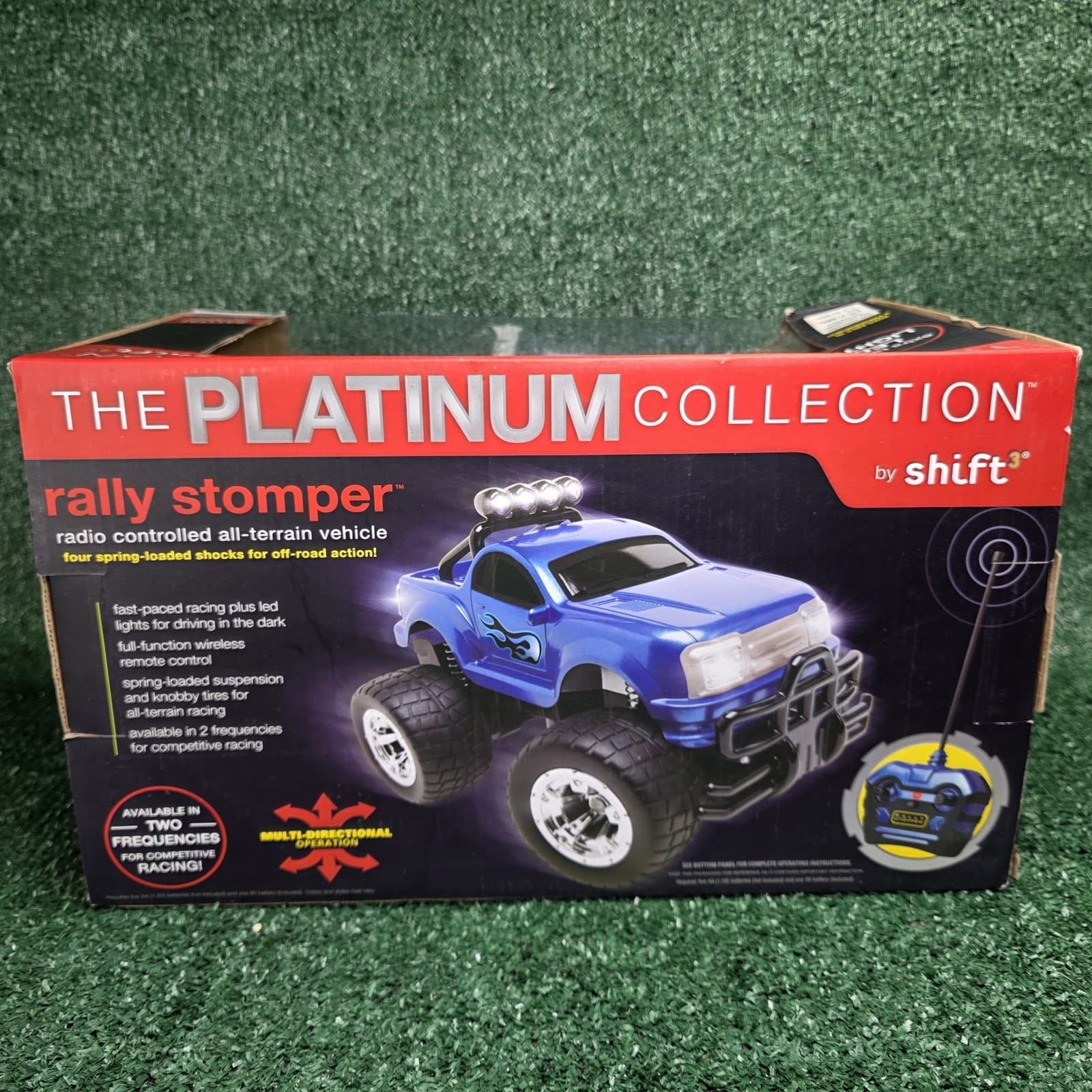 The Platinum Collection -Thunder Tumbler Radio Controlled Rally Car BLUE shift 3 - Thumbnail 5