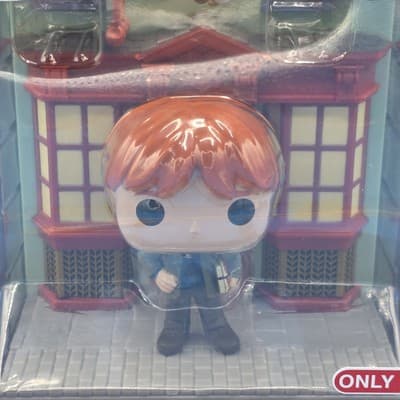 FUNKO POP DELUXE HARRY POTTER RON WEASLEY QUALITY QUIDDITCH SUPPLIES 142 TARGET - Thumbnail 3