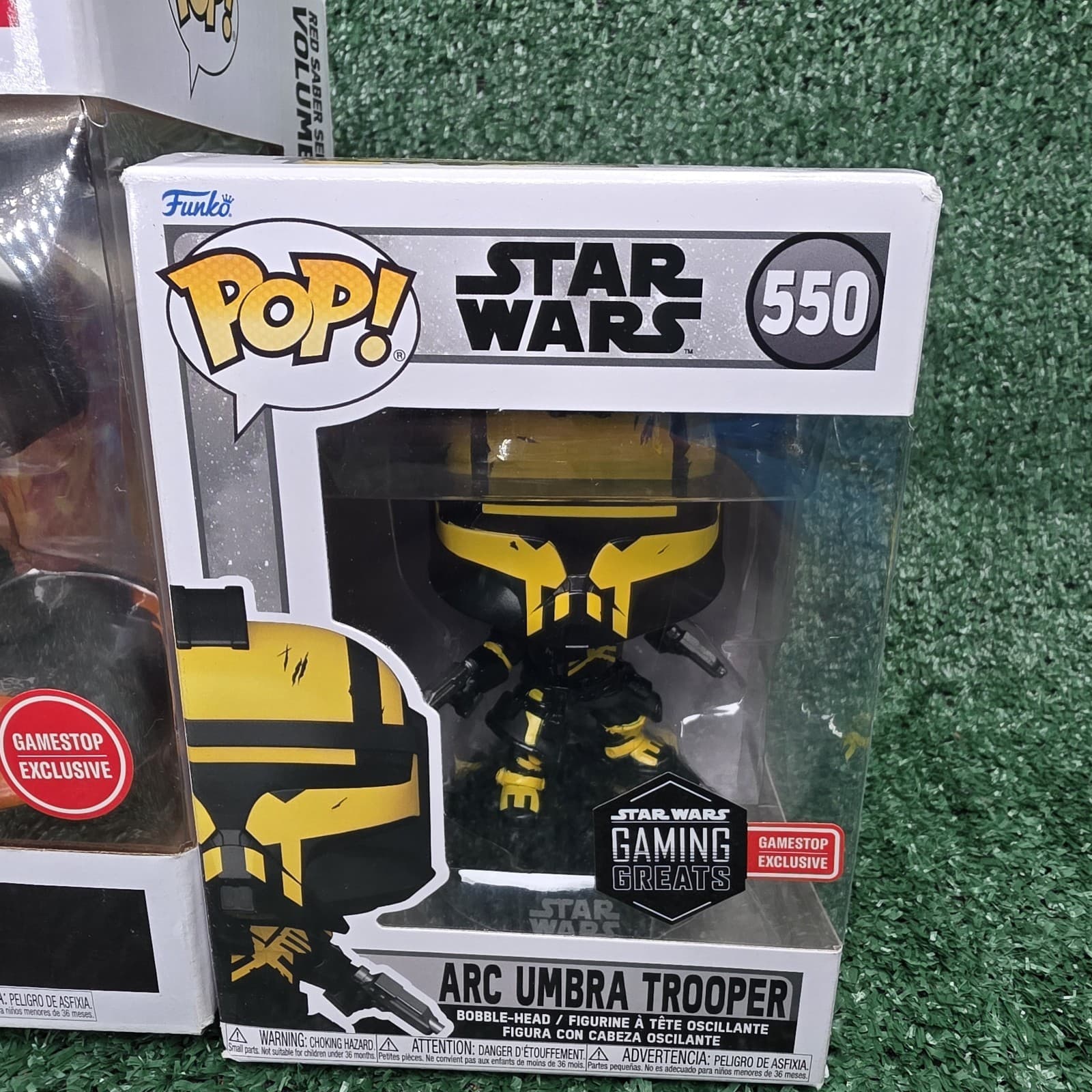 Funko Pop! Vinyl: Star Wars Arc Umbra Trooper 550 & Vol 1 Darth Sidious 519 - Thumbnail 2