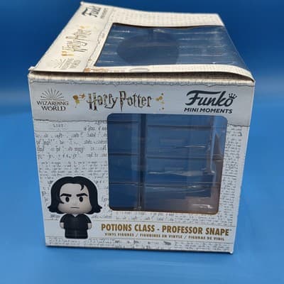 Funko Mini Moments: Harry Potter Potions Class - Professor Snape Figure & Room - Thumbnail 5