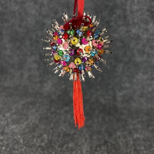 Christmas Tree Ornaments vintage 60s 70s Beaded Sequins Spiky Starburst Ball - Thumbnail 5