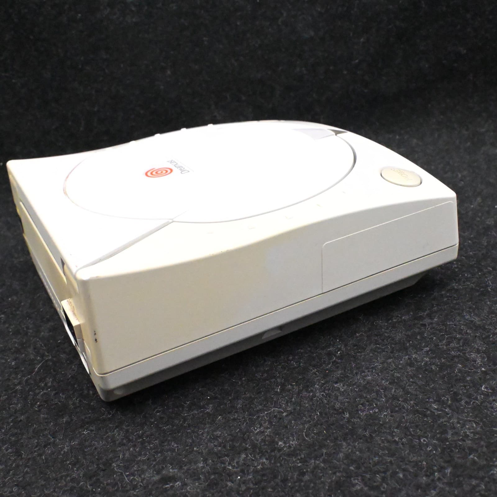 Sega Dreamcast Console (HKT-3020) Bundle w/ Controller & Cables - Thumbnail 6