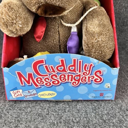 *NO GIFT CARD ENVELOPE* VTG 2003 AGC CUDDLY MESSENGER DOG CHRISTMAS LIGHTS PLUSH - Thumbnail 3