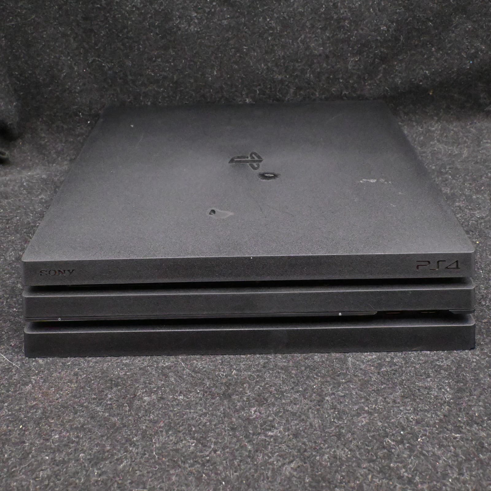 Sony PlayStation 4 Pro 1 TB CUH-7215B Black with Controller Hdmi Cord Tested - Thumbnail 5