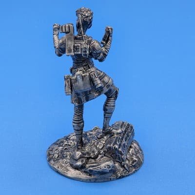 ATM APEX LEGENDS BANGALORE METAL 3.5" FIGURE MISSING WEAPON - Thumbnail 2