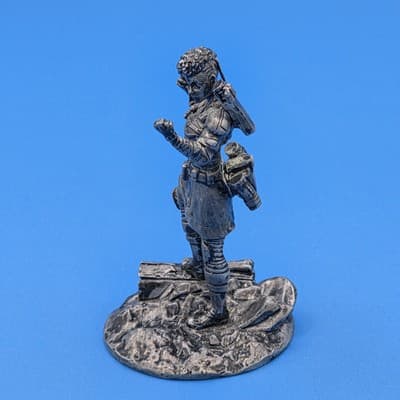 ATM APEX LEGENDS BANGALORE METAL 3.5" FIGURE MISSING WEAPON - Thumbnail 4