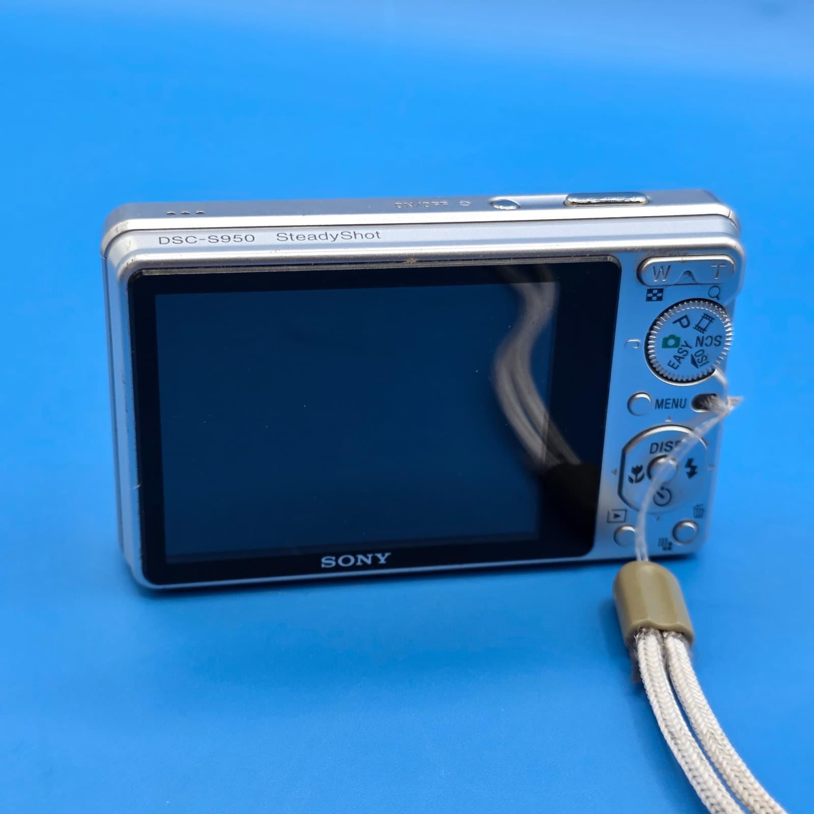 Sony Cyber-shot DSC-S950 10 MP 4× Optical Zoom Digital Camera w/ 2.7" LCD Silver - Thumbnail 8