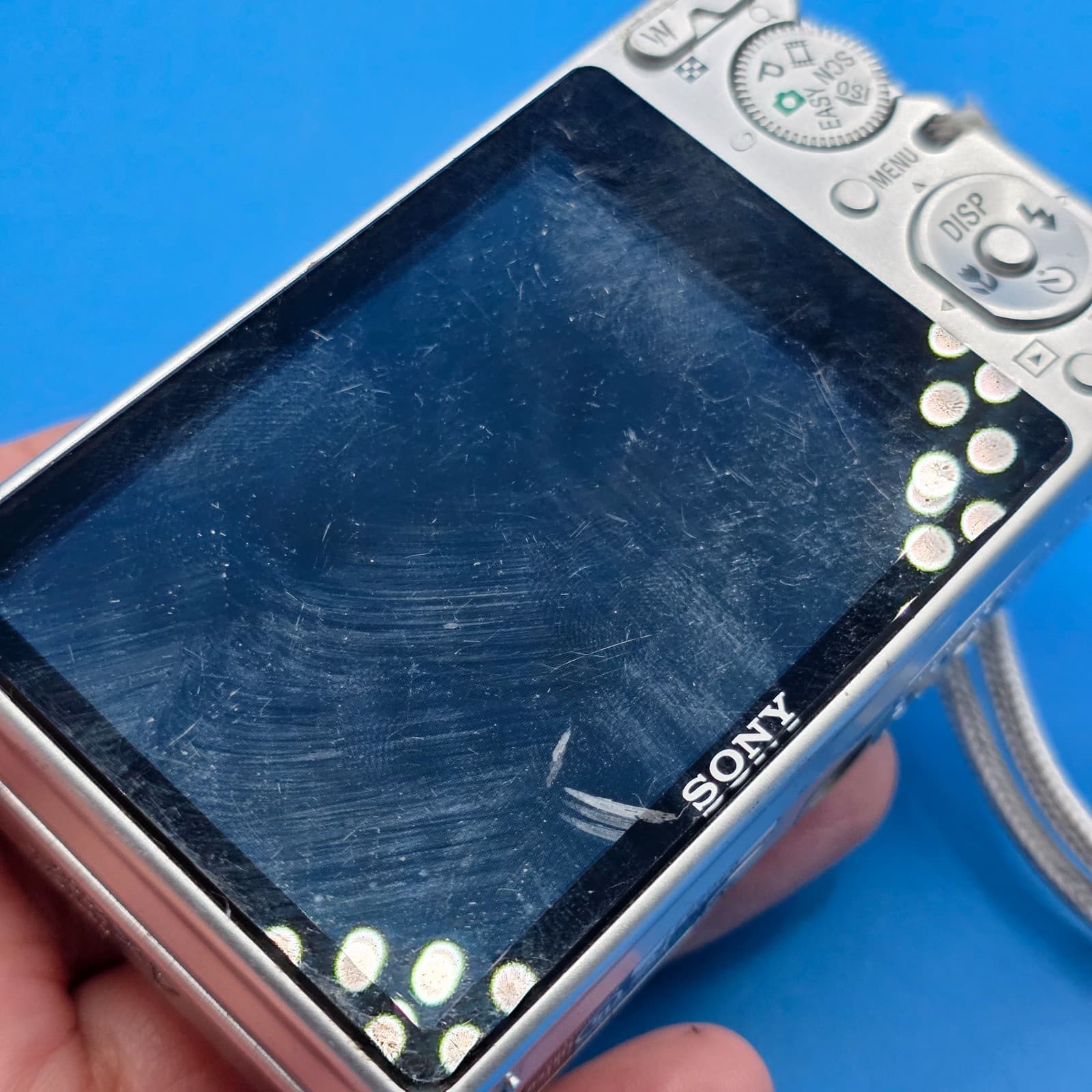 Sony Cyber-shot DSC-S950 10 MP 4× Optical Zoom Digital Camera w/ 2.7" LCD Silver - Thumbnail 7