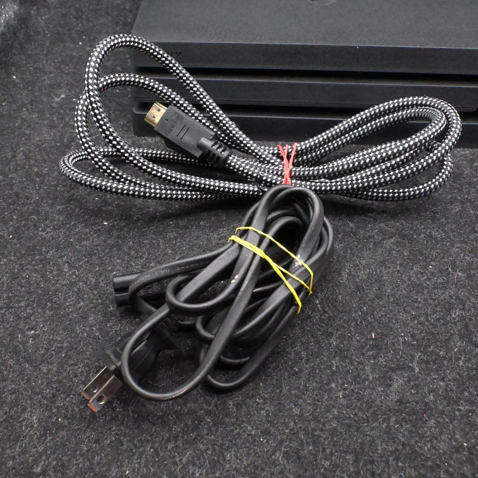Sony PlayStation 4 Pro 1 TB CUH-7215B Black with Controller Hdmi Cord Tested - Thumbnail 3