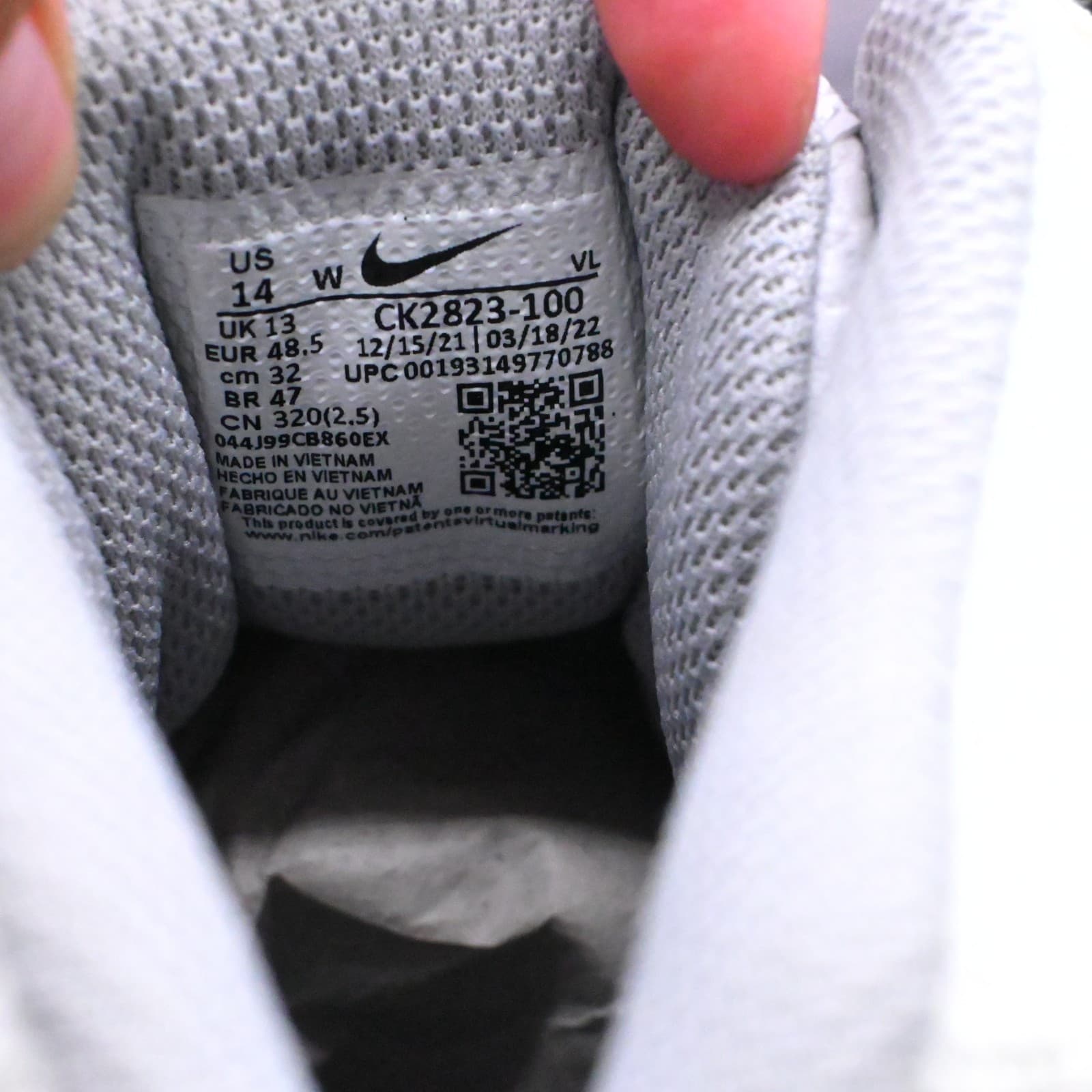Nike Men’s 14 WIDE Force Savage Pro 2 Shark White Football Cleats CK2823-100 - Thumbnail 13