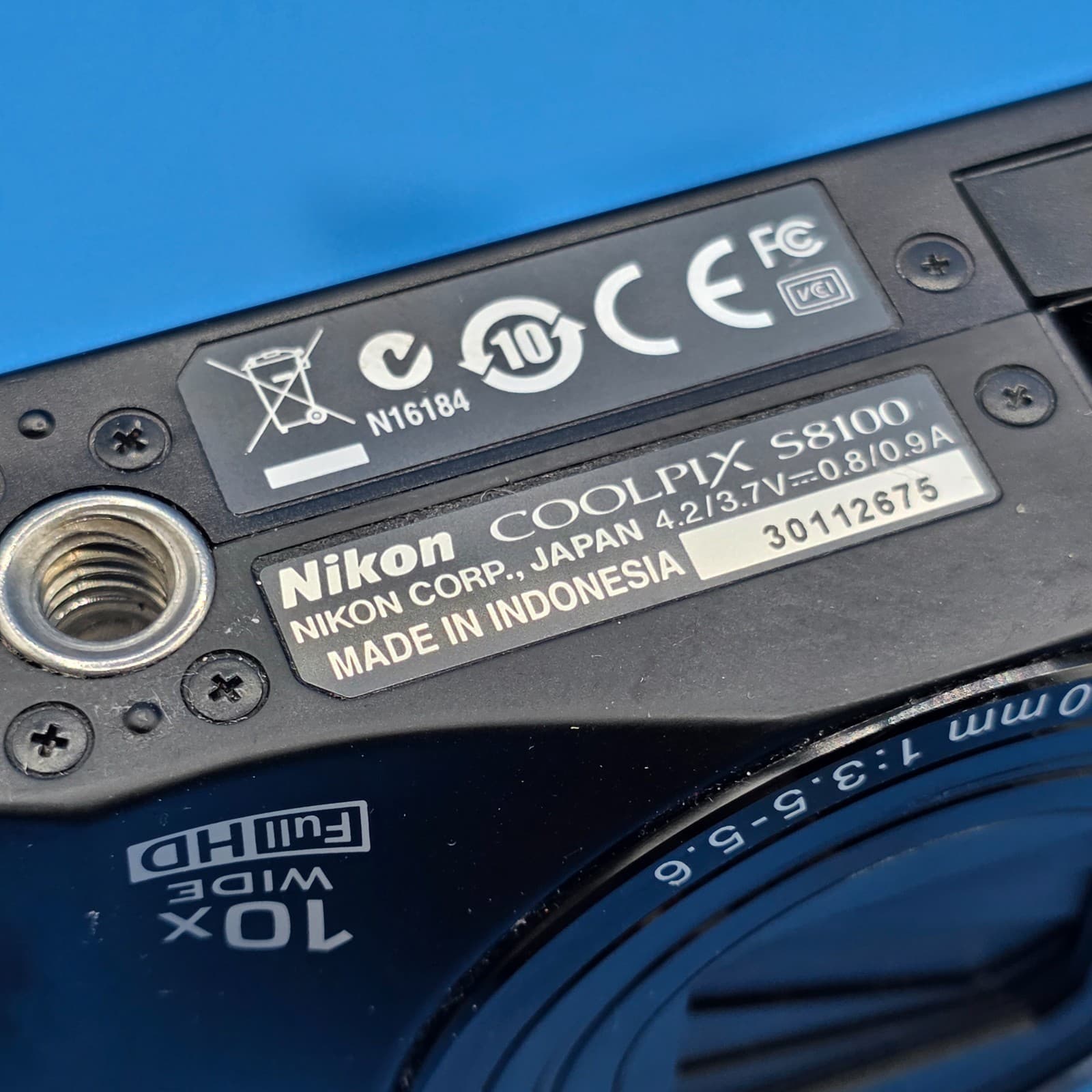 Nikon COOLPIX S8100 12.1MP Compact Camera ONLY - Thumbnail 2
