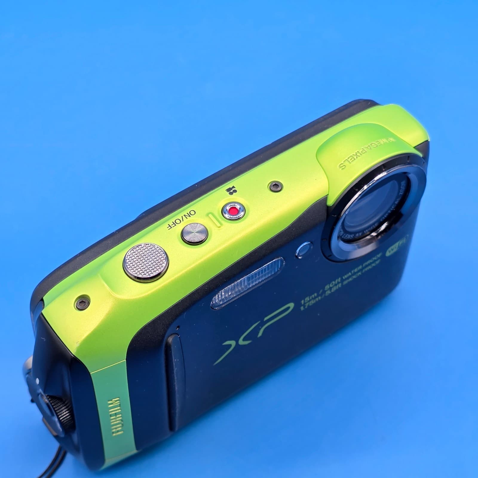 Fujifilm FinePix XP90 Lime Green Water Proof Digital Camera TESTED - Thumbnail 11