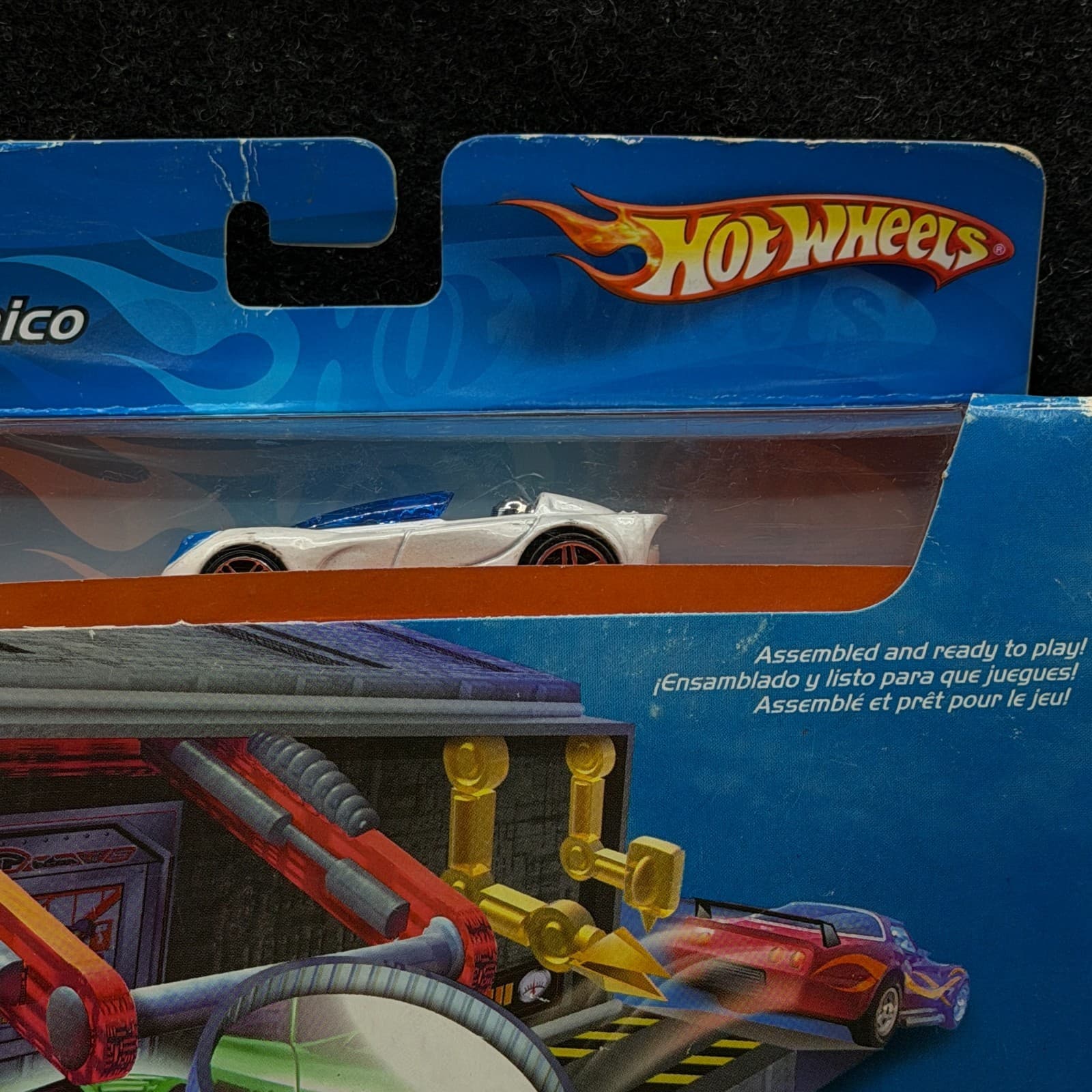 2005 Hot Wheels X-Pandables Garage Playset W Car Included Style J2550 Expandable - Thumbnail 2