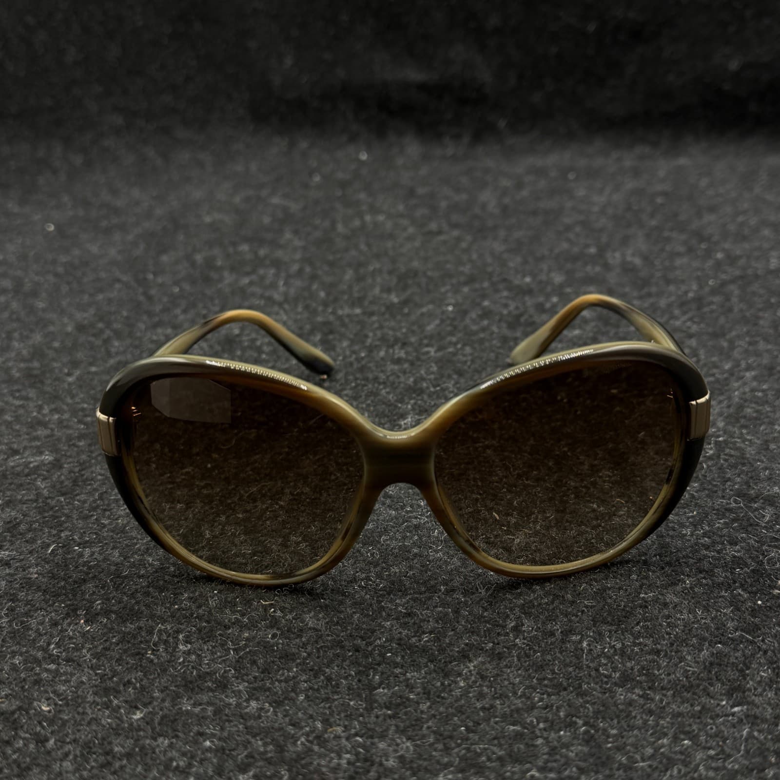 Chloe Round Sunglasses CL2211 Black Brown Gradient Lenses - Thumbnail 10