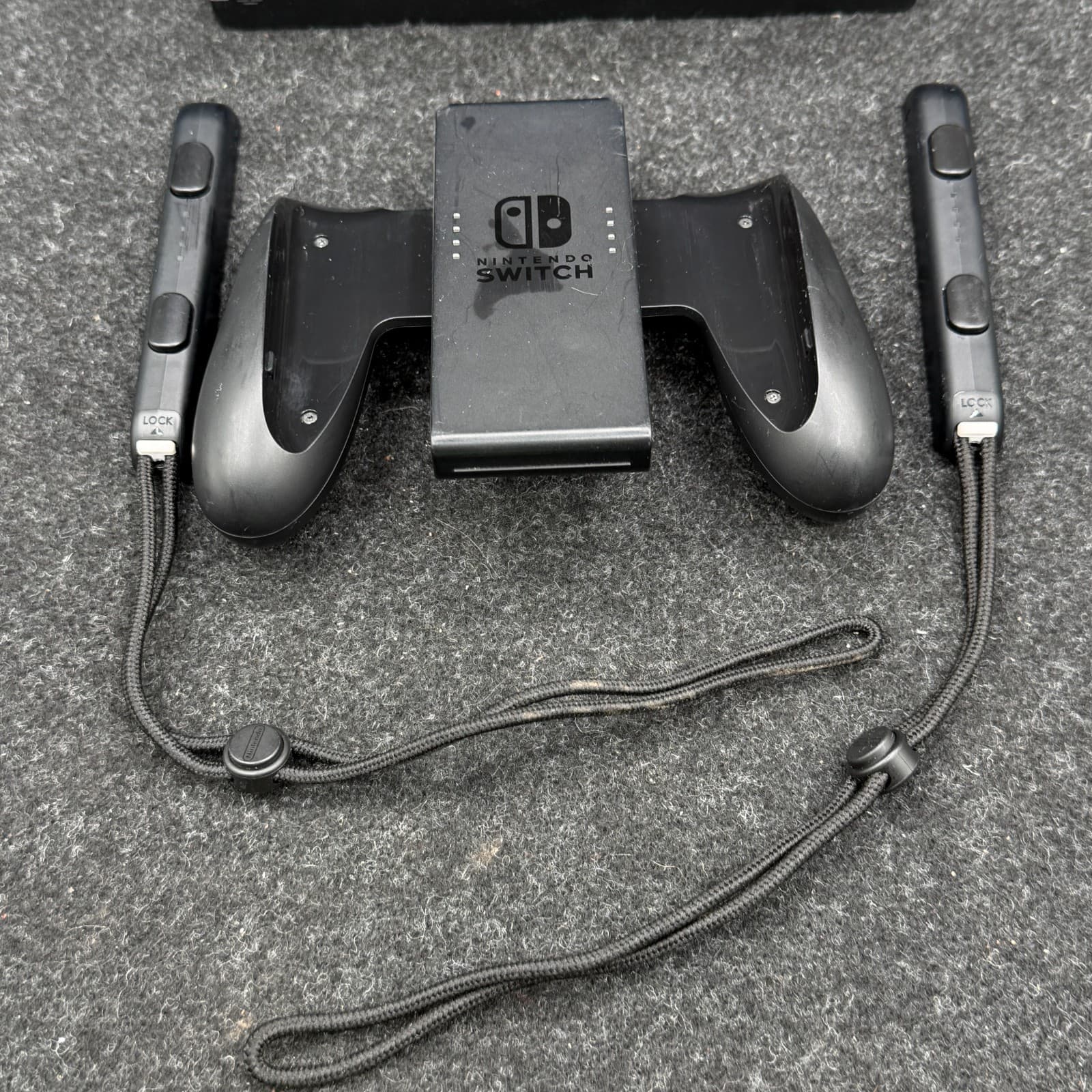 Nintendo Switch Docking Station HAC-007 OEM Black Dock Straps & Comfort Grip - Thumbnail 2