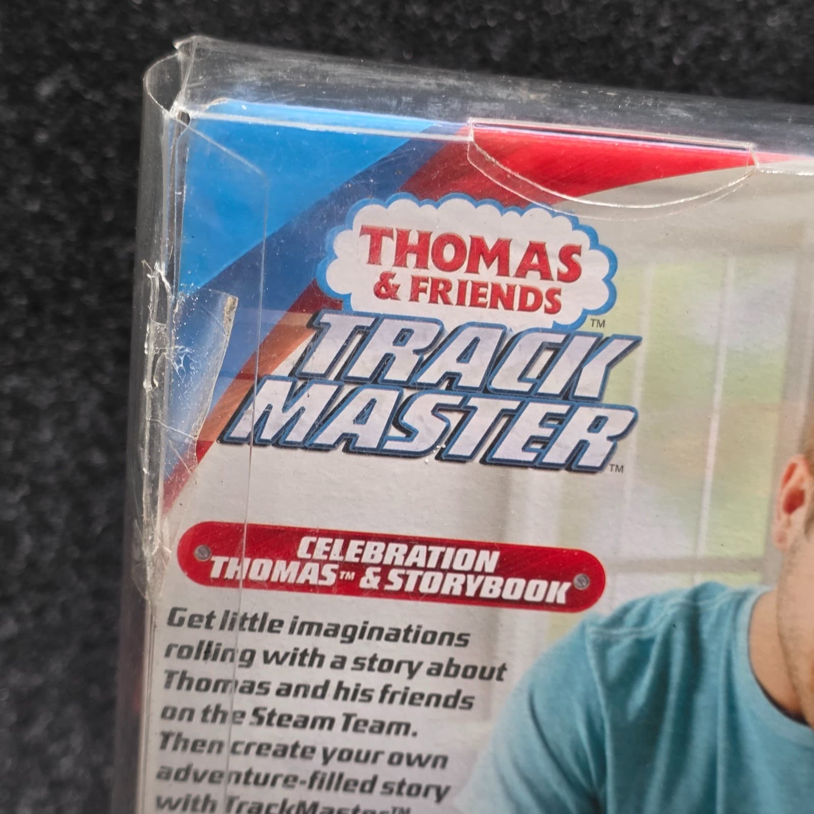 *BAD PACKAGING* Thomas & Friends - Track Master - Celebration Thomas & Storybook - Thumbnail 5