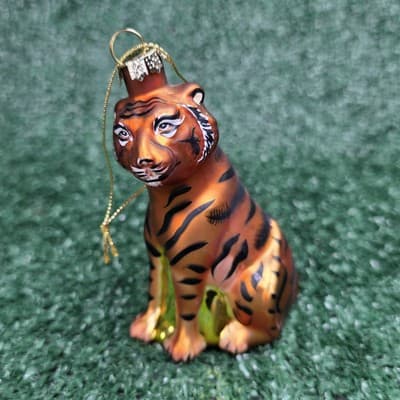 Life of Pi World Market 4" Glass Bengal Tiger(Richard Parker) Ornament w/Box - Thumbnail 5