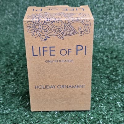 Life of Pi World Market 4" Glass Bengal Tiger(Richard Parker) Ornament w/Box - Thumbnail 3