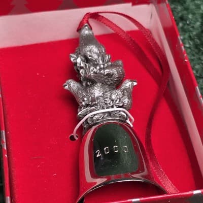 Vintage Pewter Mini Bell by Wallace Silver Four Calling Birds Year 2000 3.5 In - Thumbnail 3
