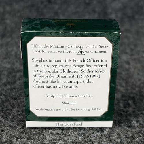 Vintage Hallmark Keepsake Miniature 1999 Miniature Clothespin Soldier 5th - Thumbnail 3