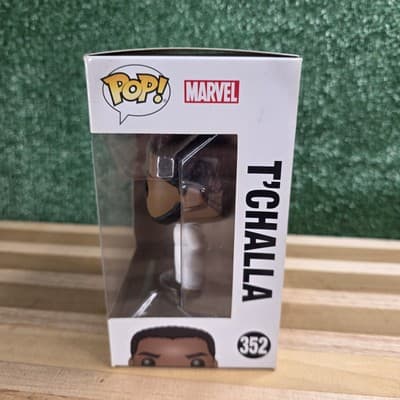 Funko Pop! Marvel Black Panther T'Challa (352) - Thumbnail 2