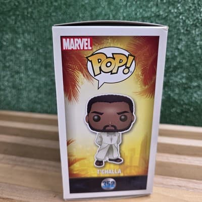 Funko Pop! Marvel Black Panther T'Challa (352) - Thumbnail 4