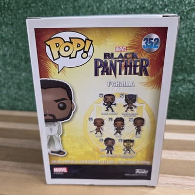 Funko Pop! Marvel Black Panther T'Challa (352) - Thumbnail 3