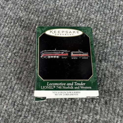 Hallmark 1999 ~ Miniature Lionel 746 Norfolk and Western Locomotive & Tender - Thumbnail 2