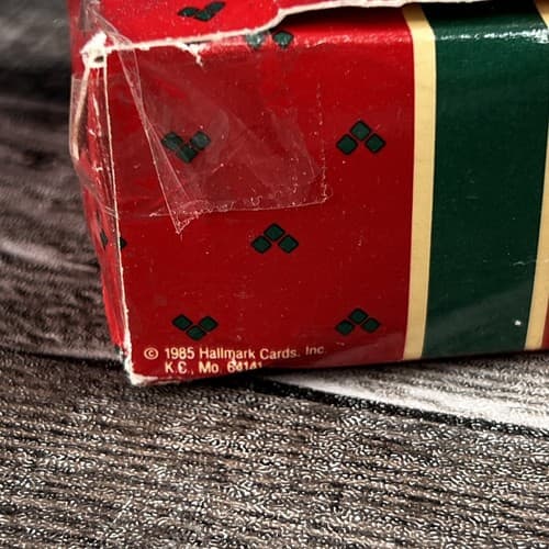 Hallmark Keepsake Ornament 1985 DO NOT DISTURBY BEARS Sleeping Log - Thumbnail 3