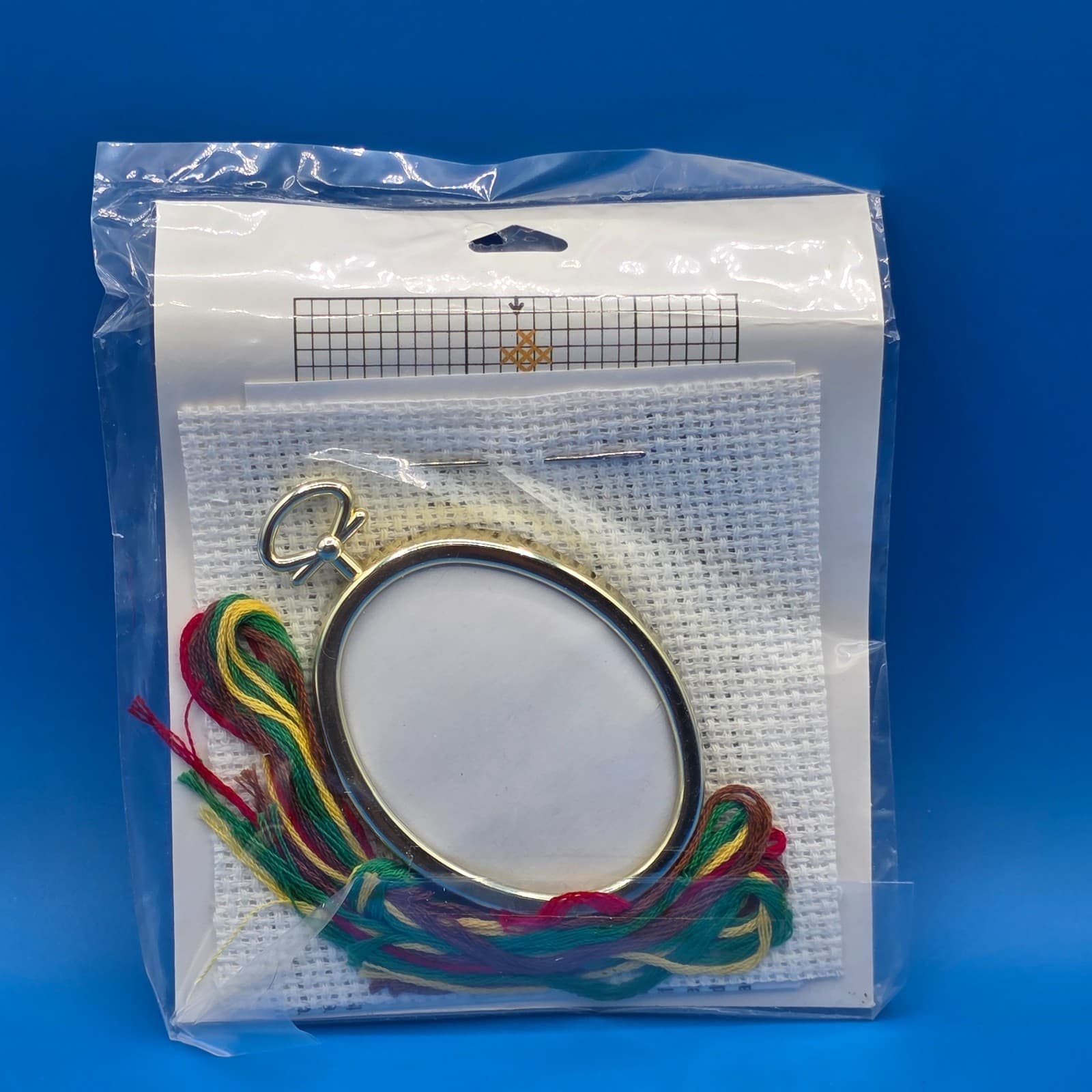 Vintage Darice Cross Stitch Ornament Kit CHRISTMAS TREE - Thumbnail 2