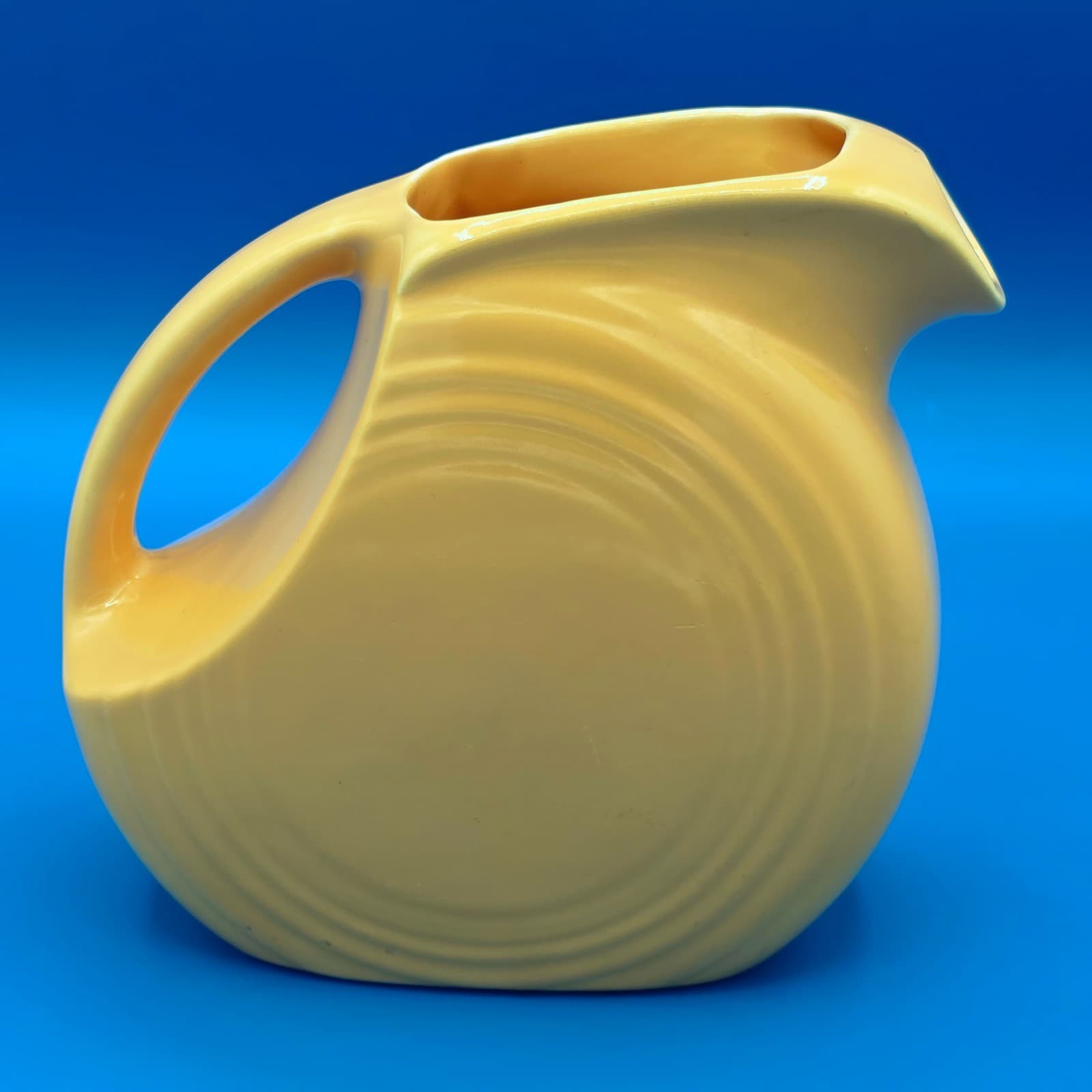Vintage Fiesta Fiestaware Juice Disk Pitcher 6" Yellow - Thumbnail 4