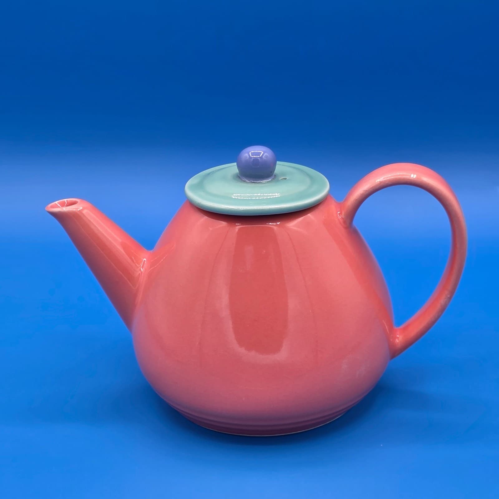 Lindt Stymeist COLORWAYS Creamer & Lid MINT Salmon Green - Thumbnail 4