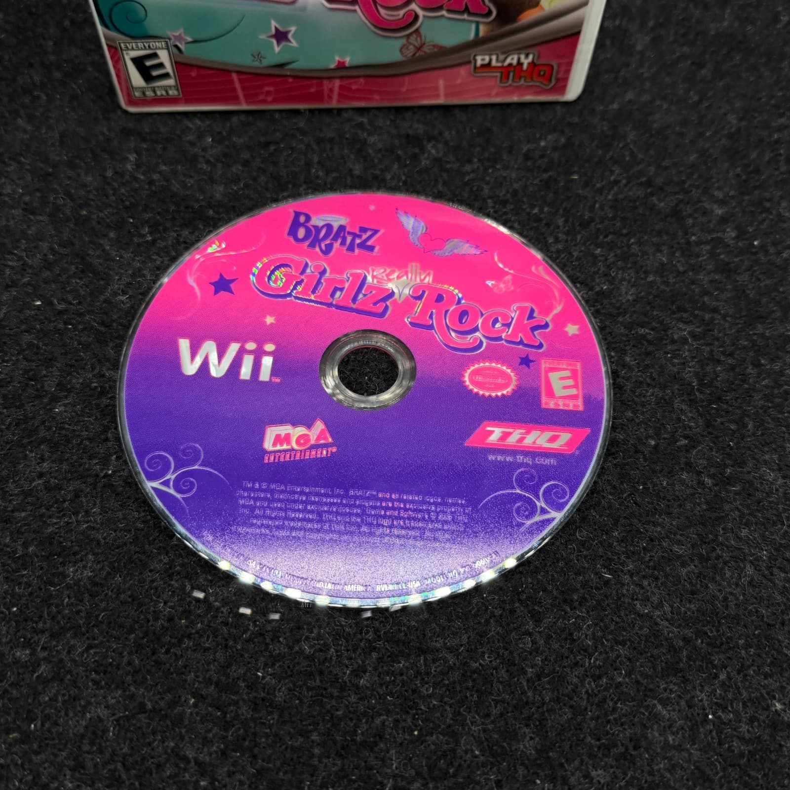 Bratz: Girlz Really Rock (Nintendo Wii, 2008) No Manual - Thumbnail 2