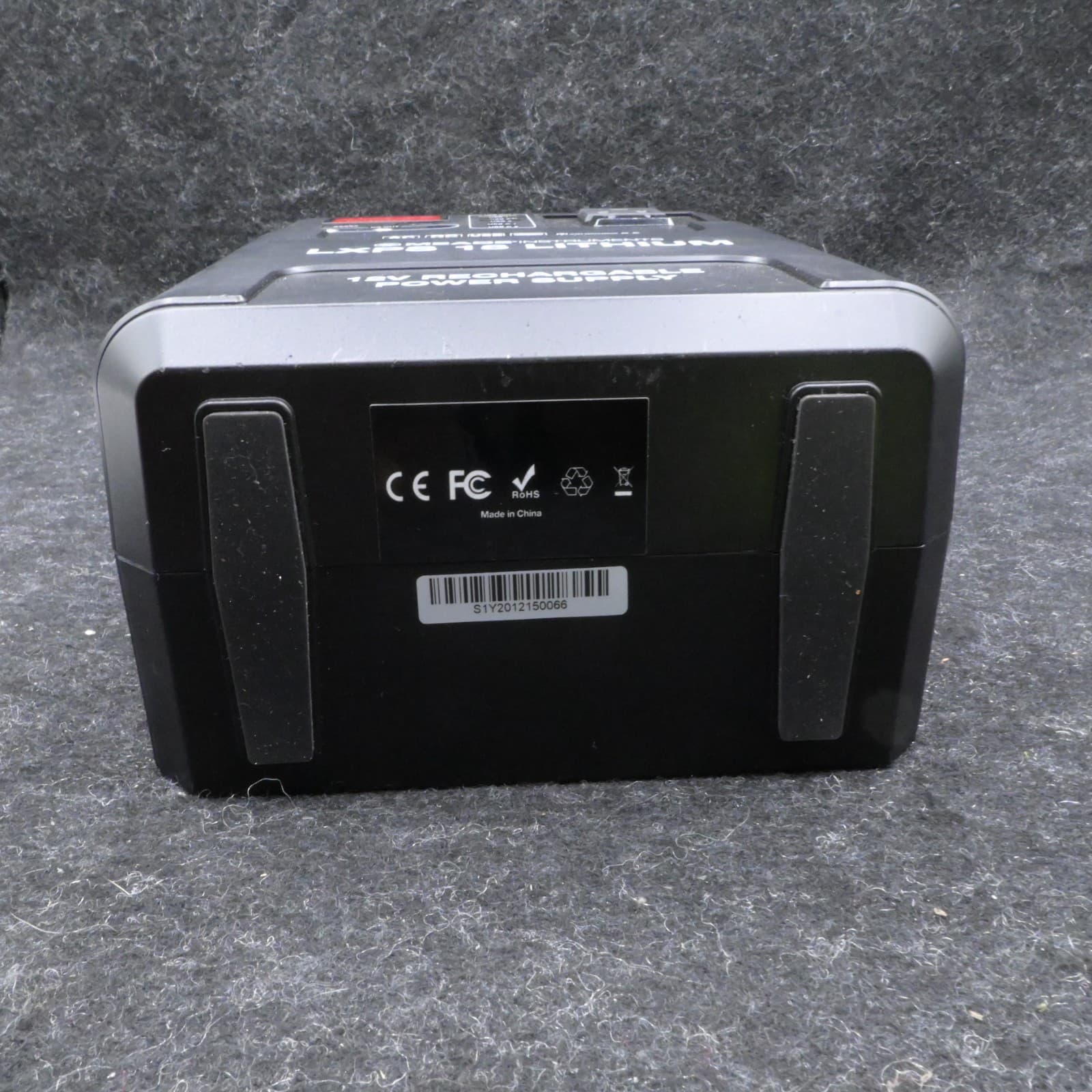 Meade LXPS 18 Lithium 12V Rechargeable Power Supply - Thumbnail 14