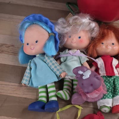 Vintage Lot 1980 Strawberry Shortcake American Greetings 4 Doll Lot Carry Case - Thumbnail 5