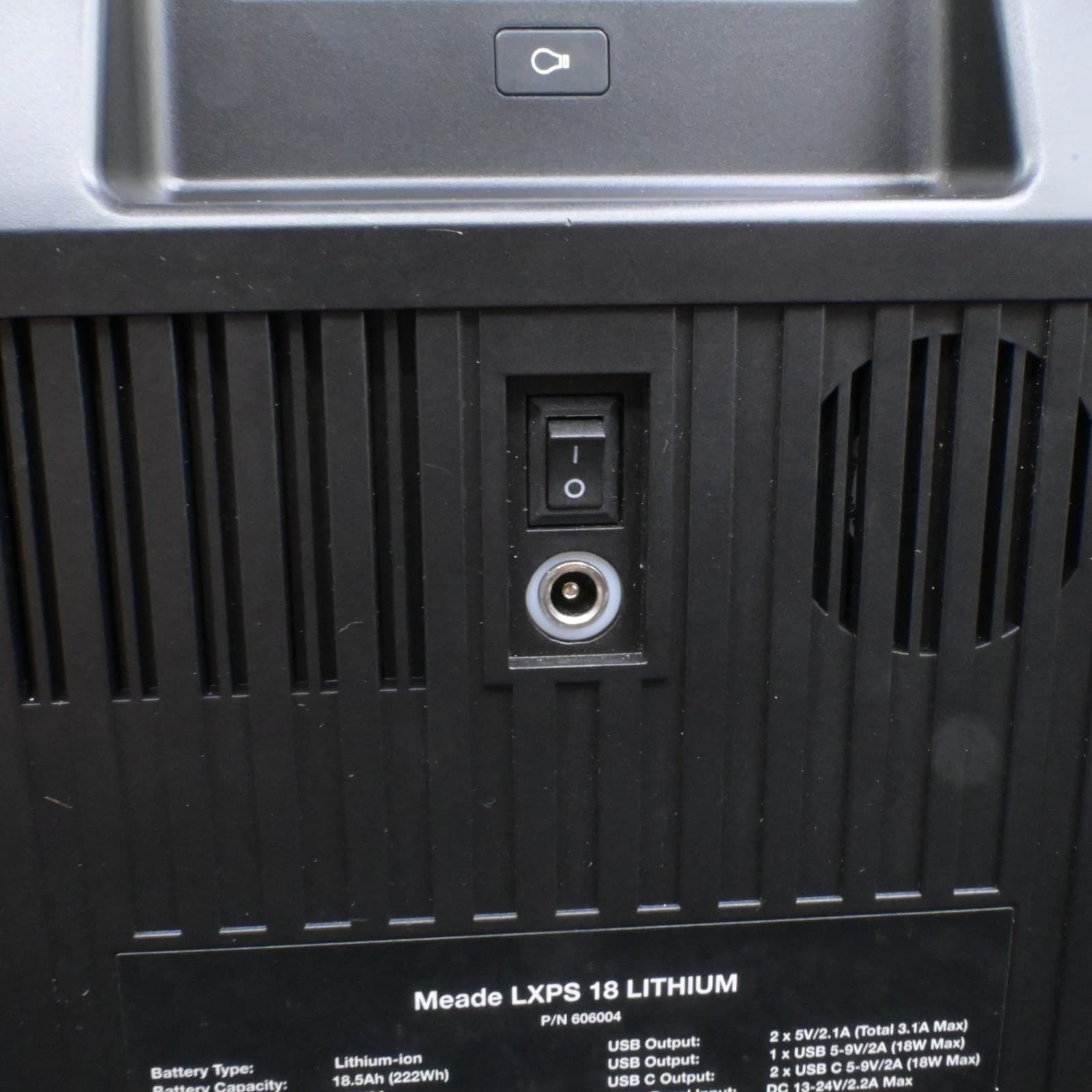 Meade LXPS 18 Lithium 12V Rechargeable Power Supply - Thumbnail 8