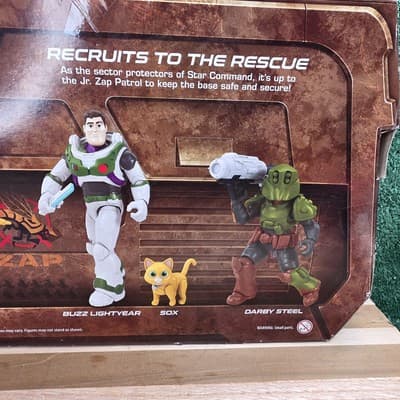 Disney Pixar Lightyear Recruits to the Rescue Figure Pack New In Box - Thumbnail 7