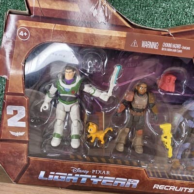 Disney Pixar Lightyear Recruits to the Rescue Figure Pack New In Box - Thumbnail 3