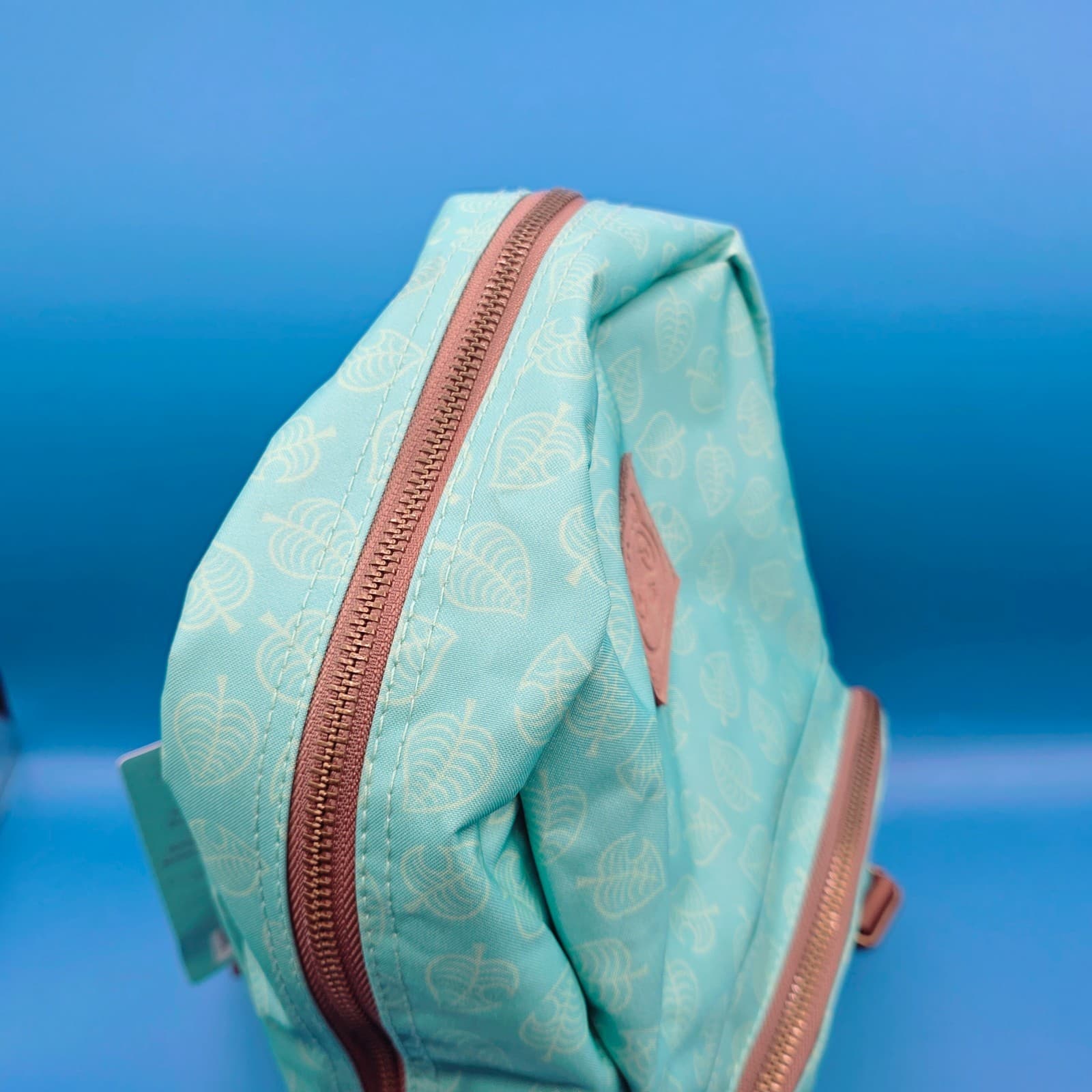 Animal Crossing New Horizons Nintendo Switch Mini Backpack Teal Leaves - Thumbnail 9