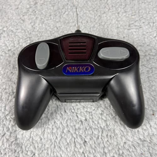 Vintage Nikko RC Chevrolet Avalanche Black Truck 1/20 Scale 200030 Radio Control - Thumbnail 12