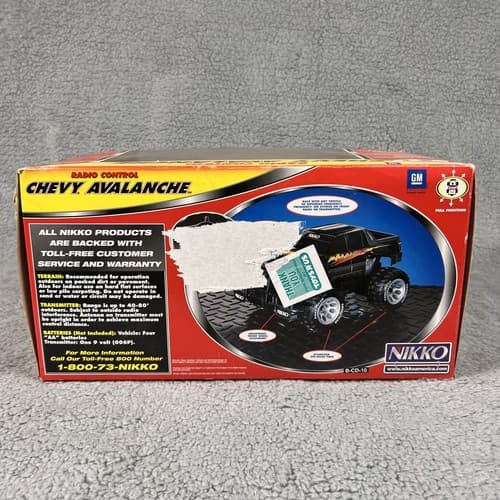 Vintage Nikko RC Chevrolet Avalanche Black Truck 1/20 Scale 200030 Radio Control - Thumbnail 4