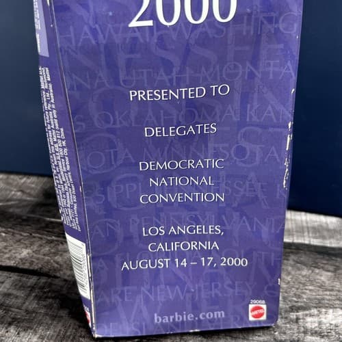 Barbie 2000 Democratic National Convention DNC Delegate Brunette Mattel 29068 - Thumbnail 7