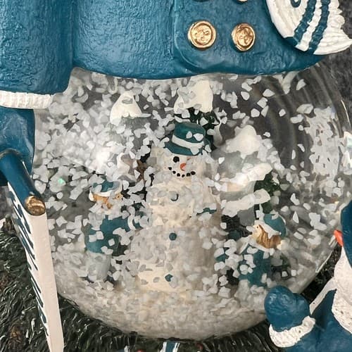 2002 Memory Company NHL San Jose Sharks 2nd Limited Series Snowman Snow Globe - Thumbnail 8