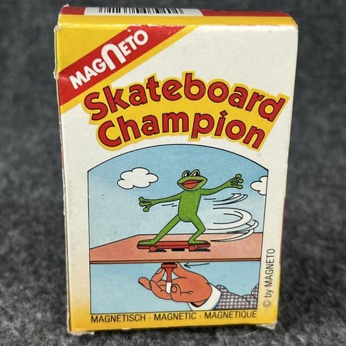 Vintage Magneto The Skateboard Champion Frog No. 8621 From West Germany New - Thumbnail 2